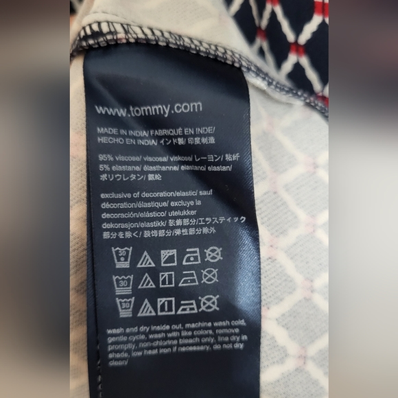 EUC Tommy Hilfiger Bell Sleeve Dress Size Medium - Picture 4 of 6